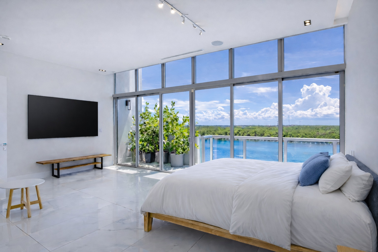 Primary suite with floor-to-ceiling Intracoastal views